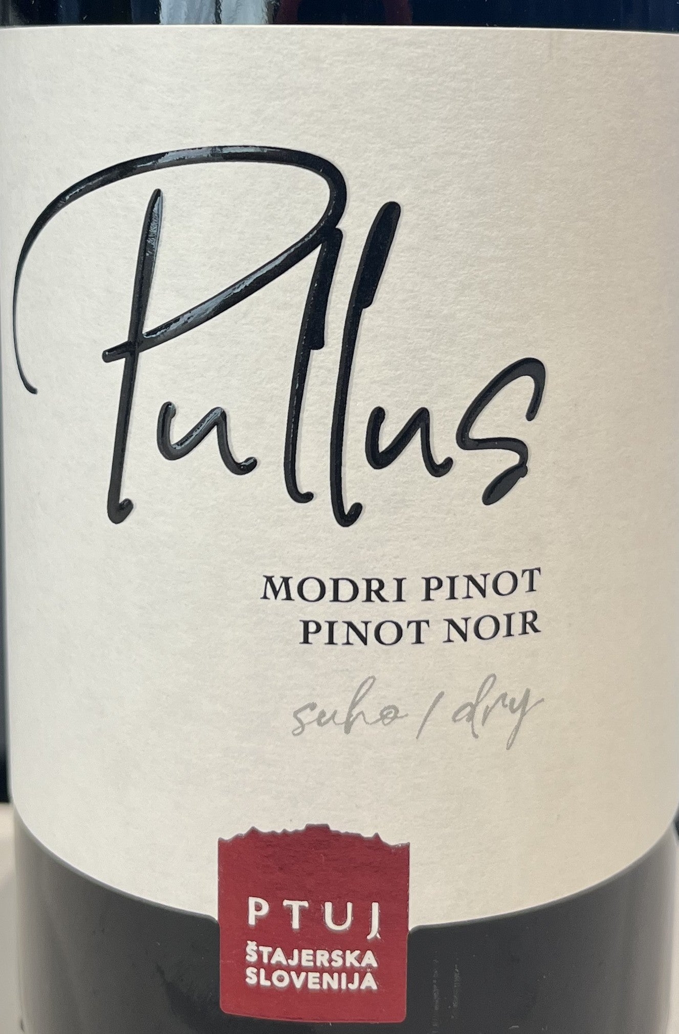 Pullus- Pinot Noir